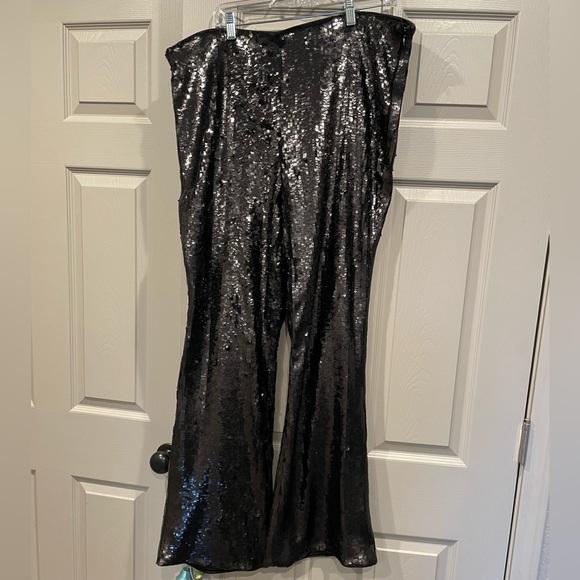 High-Rise Sequin Full Length Flare Pants - Picture 2 of 8